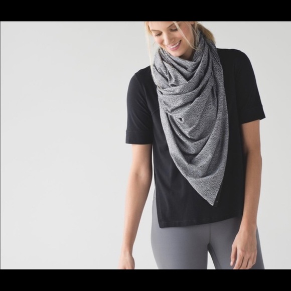 lululemon athletica Accessories - Lululemon vinyasa scarf light grey